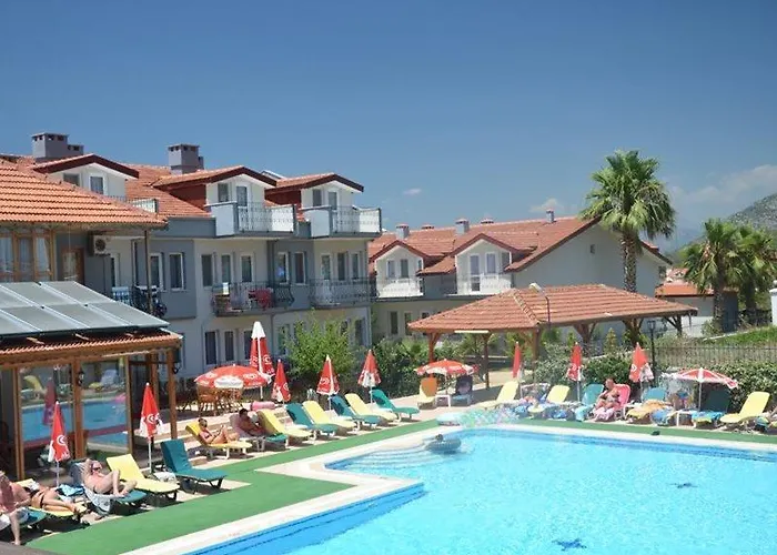 Valley Aparthotel 2*