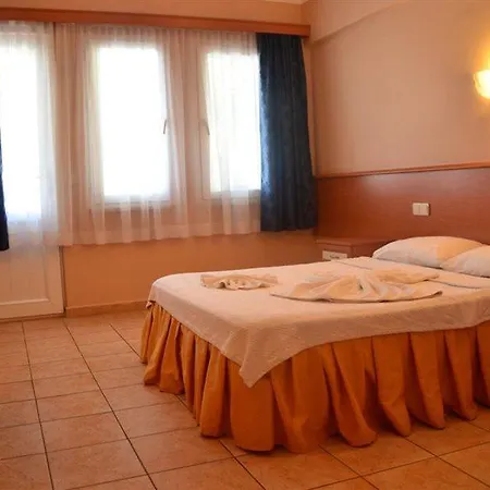 Valley Apartmanhotel Oludeniz